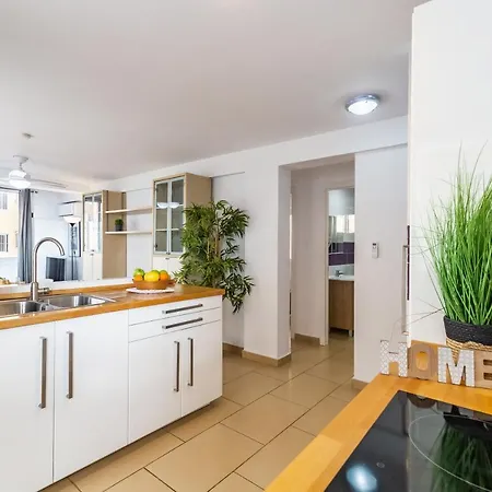 Vistamar Playa شقة فوينخيرولا